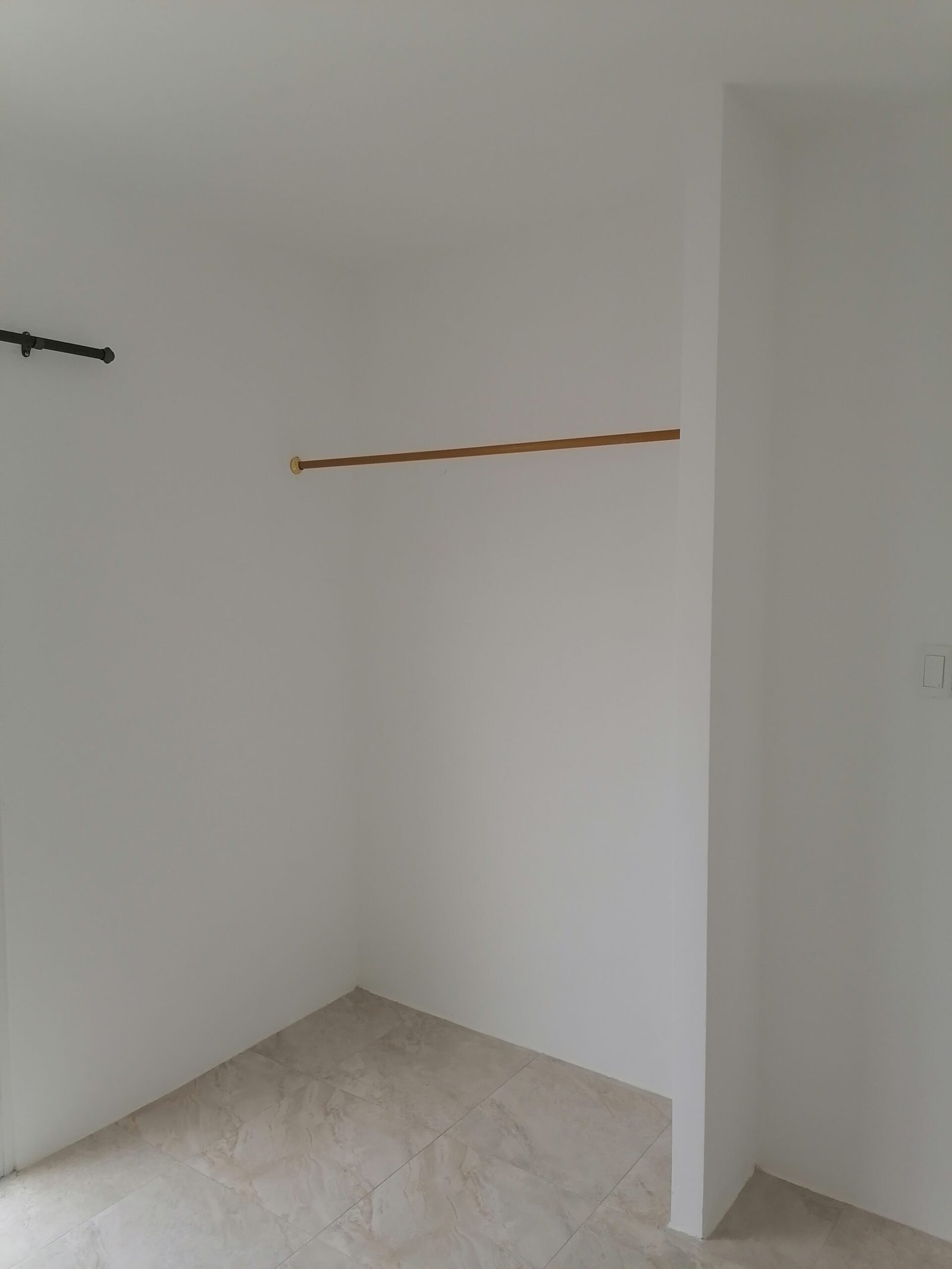 Closet con doble colgador y 4 puertas Cedro | 120-150 cm ancho - CT-1 - Image 3